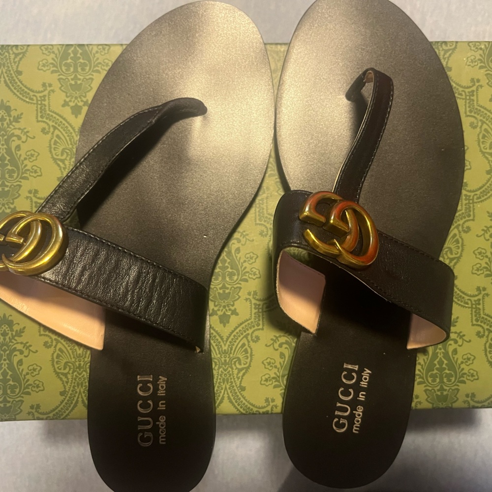 Gucci Sandals-FlipFlop style